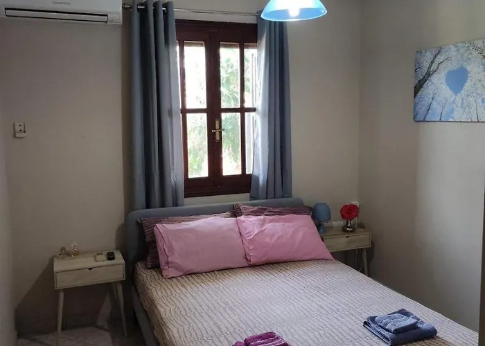 Ioanna's Sweet & Cozy With Garden View Apartment Agios Fokas (Laconia)